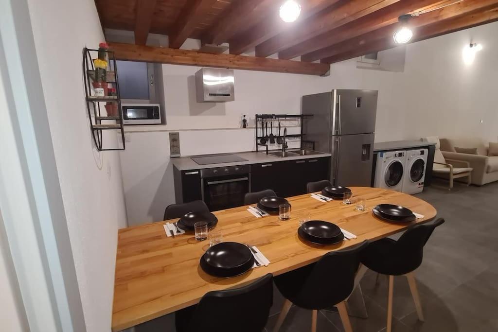 Appartamento Al Centro Di Cagliari Eksteriør billede